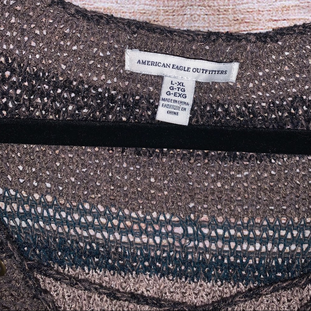 American Eagle Frayed Poncho Size L/XL - Picture 8 of 12
